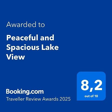 Peaceful And Spacious Lake View ウェストケロウナ エクステリア 写真